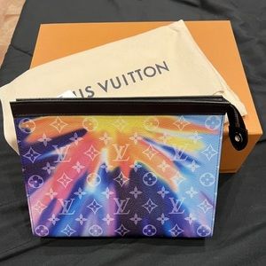 Louis Vuitton Pochette Voyage MM Monogram Sunset